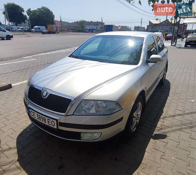 Лифтбек Skoda Octavia 2007 в Черновцах
