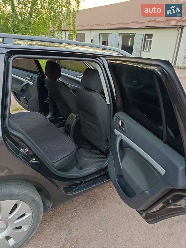 Універсал Skoda Octavia 2006 в Овручі
