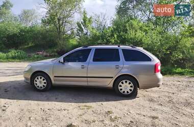 Универсал Skoda Octavia 2010 в 