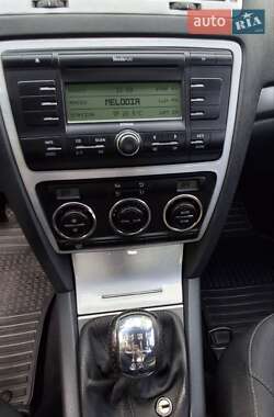 Лифтбек Skoda Octavia 2005 в 