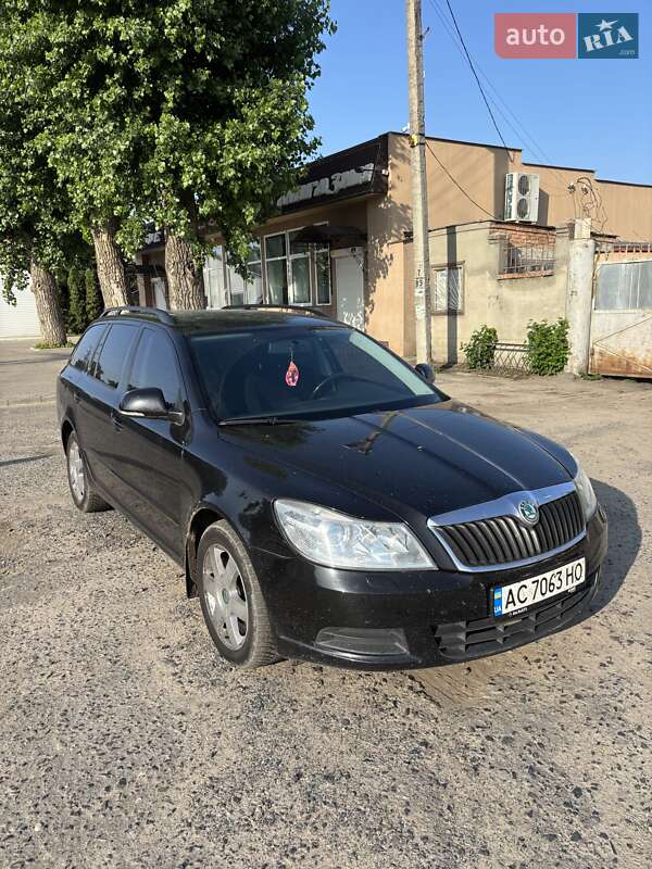 Универсал Skoda Octavia 2010 в Ахтырке
