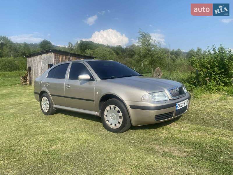 Лифтбек Skoda Octavia 2006 в Дрогобыче