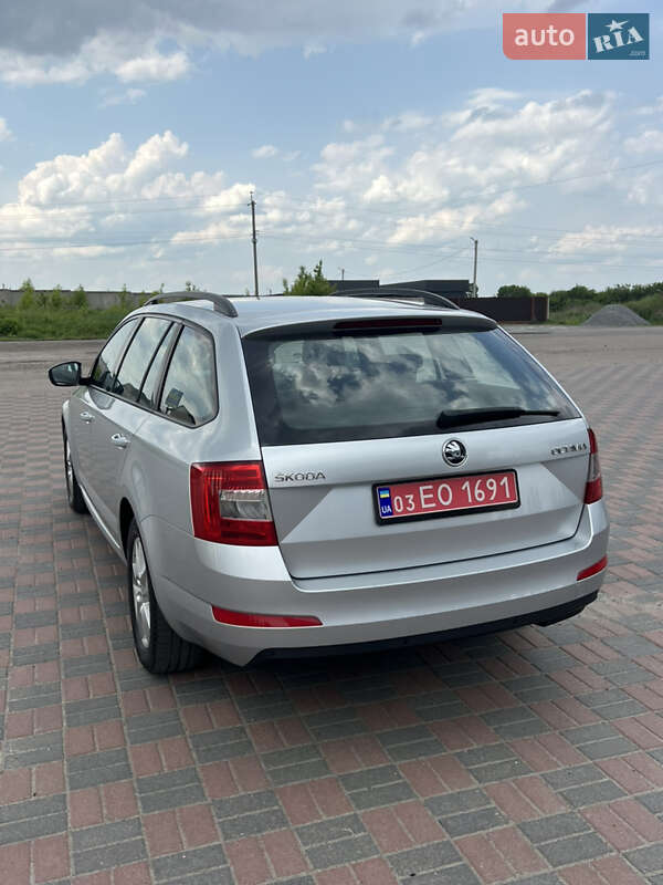 Универсал Skoda Octavia 2016 в Ровно