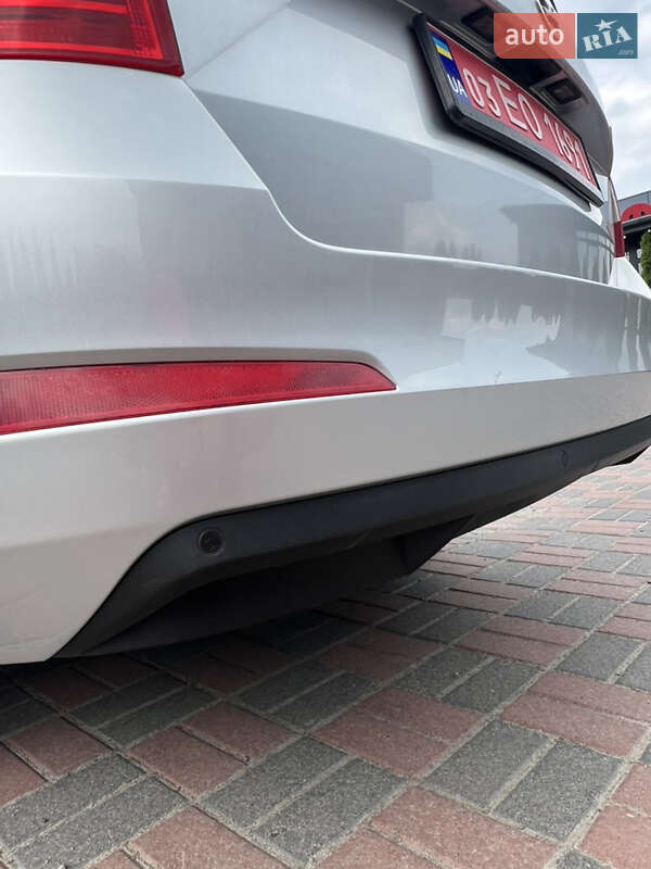 Универсал Skoda Octavia 2016 в Ровно