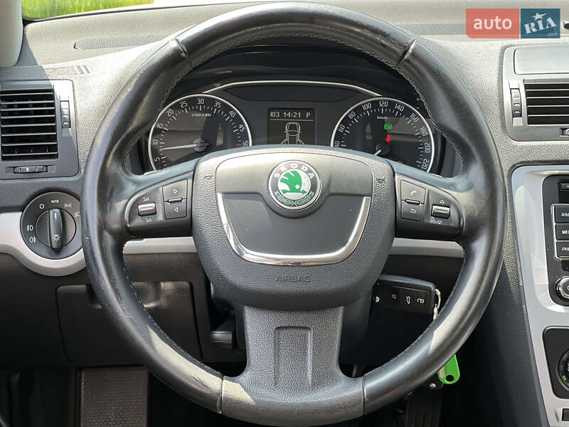 Универсал Skoda Octavia 2011 в Ужгороде
