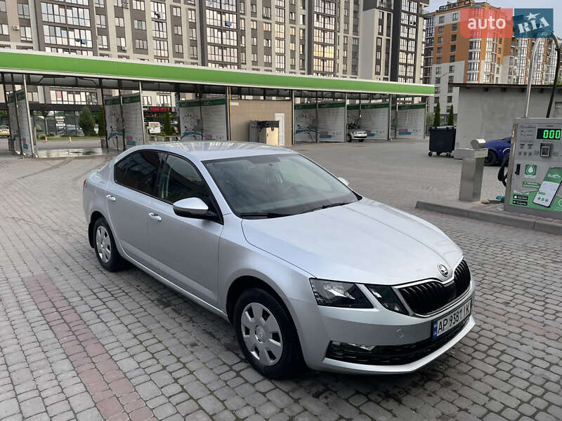 Лифтбек Skoda Octavia 2019 в 