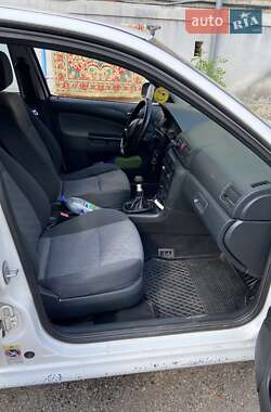 Лифтбек Skoda Octavia 2009 в 