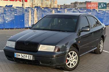 Лифтбек Skoda Octavia 2000 в Одессе