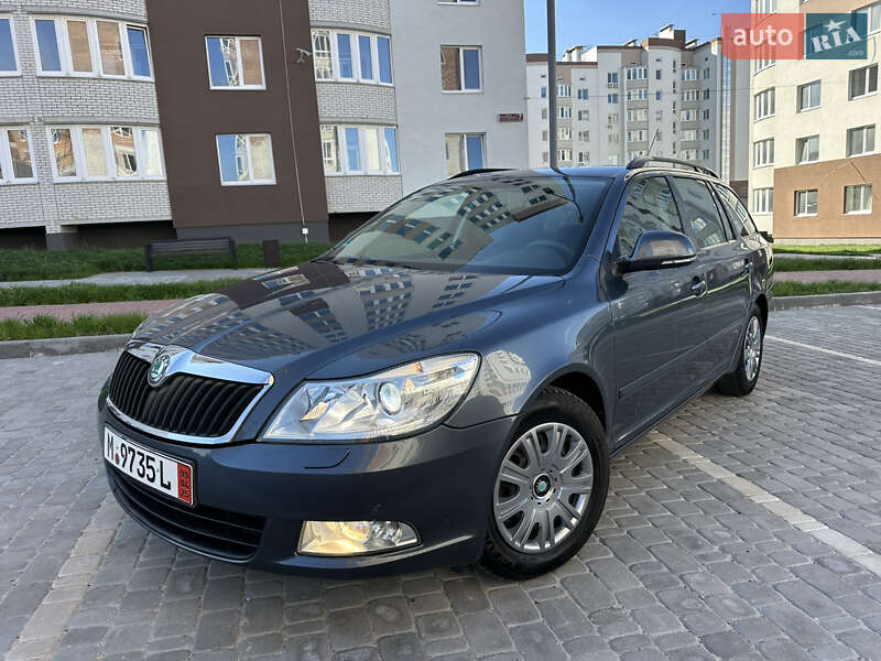 Универсал Skoda Octavia 2009 в 