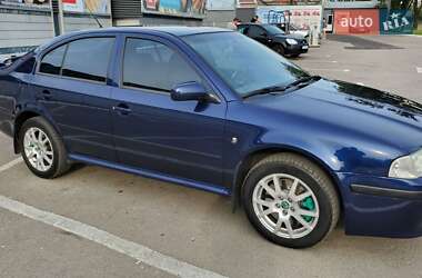 Ліфтбек Skoda Octavia 2001 в Харкові