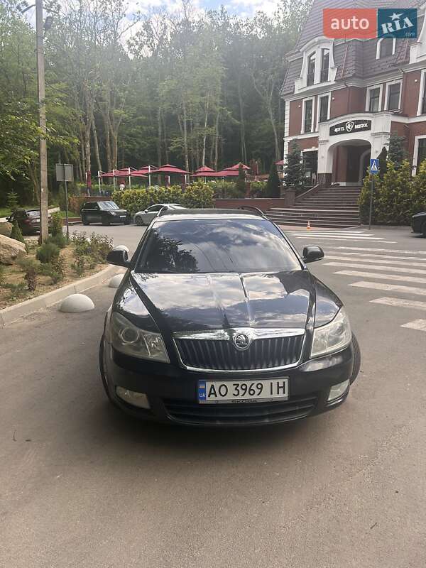 Универсал Skoda Octavia 2009 в Ужгороде