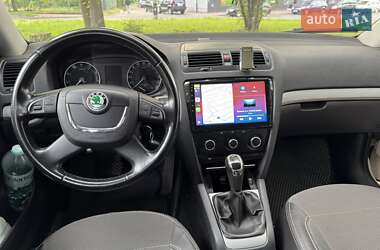 Лифтбек Skoda Octavia 2012 в 