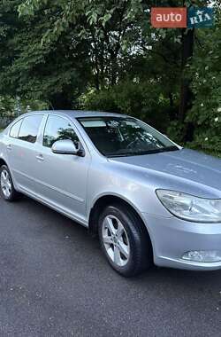 Лифтбек Skoda Octavia 2012 в Львове