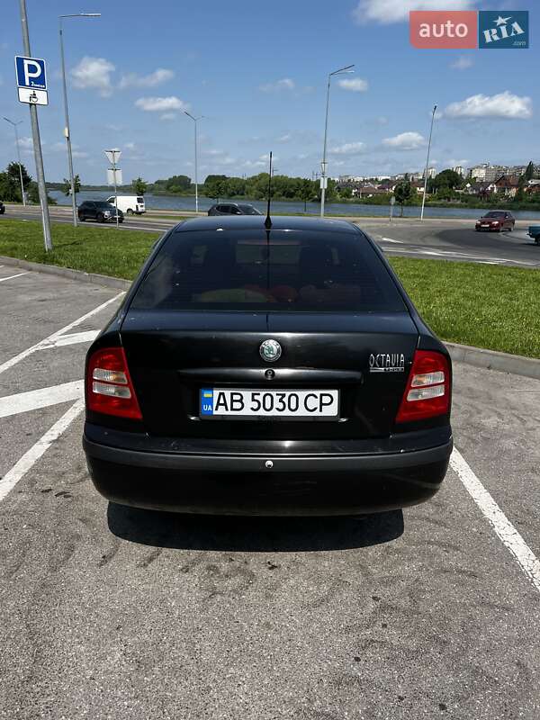 Хэтчбек Skoda Octavia 2004 в Виннице