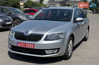 Універсал Skoda Octavia 2014 в Сумах