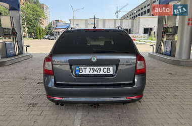 Универсал Skoda Octavia 2010 в 