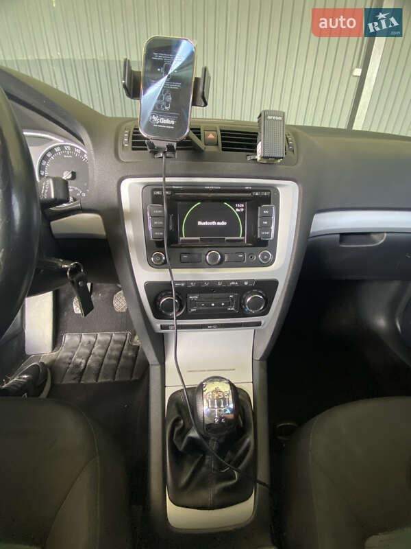 Універсал Skoda Octavia 2010 в Тульчині
