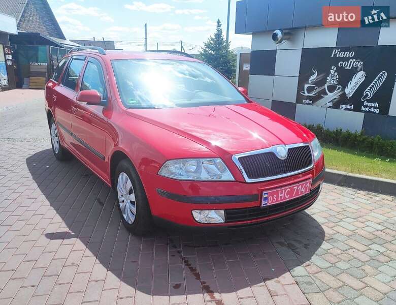 Универсал Skoda Octavia 2006 в Сарнах