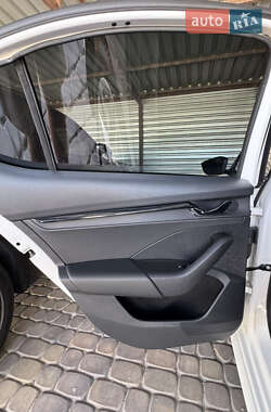 Лифтбек Skoda Octavia 2020 в 