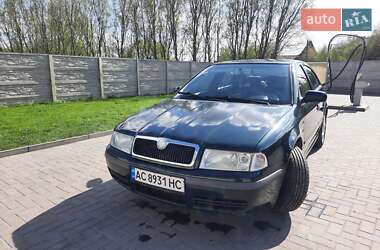 Лифтбек Skoda Octavia 2002 в Луцке