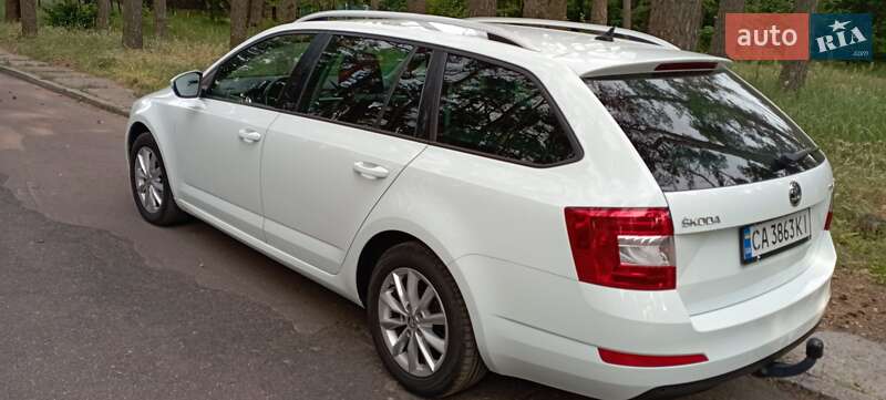 Универсал Skoda Octavia 2016 в Черкассах