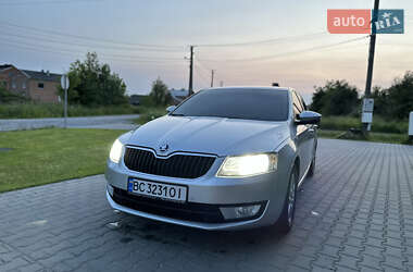Лифтбек Skoda Octavia 2015 в 