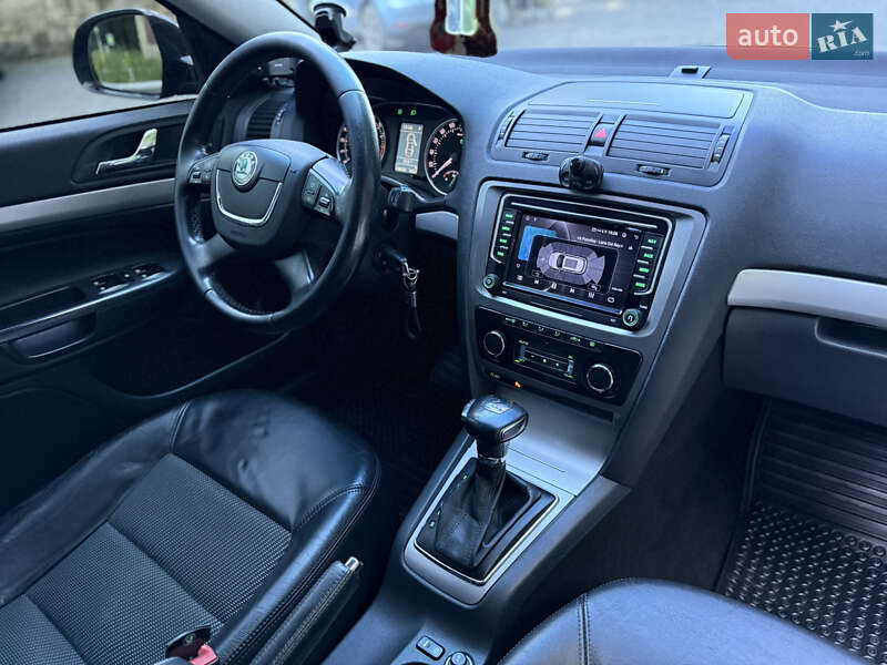 Ліфтбек Skoda Octavia 2012 в Чернівцях