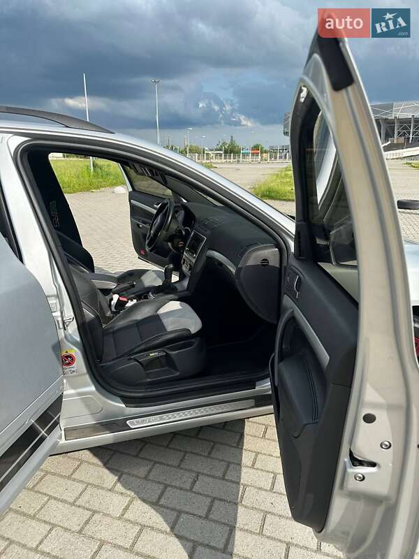 Универсал Skoda Octavia 2011 в Пустомытах