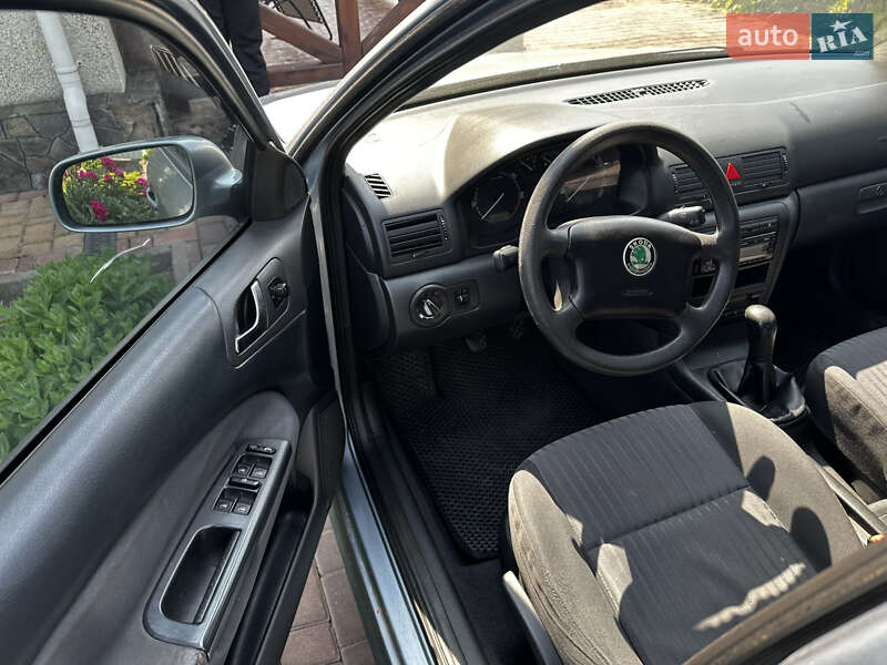 Универсал Skoda Octavia 2003 в Хмельнике