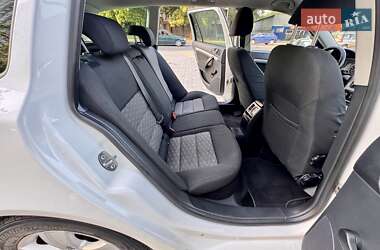 Універсал Skoda Octavia 2012 в 