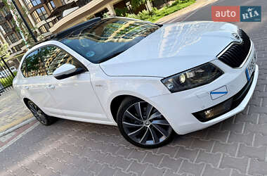Лифтбек Skoda Octavia 2016 в 