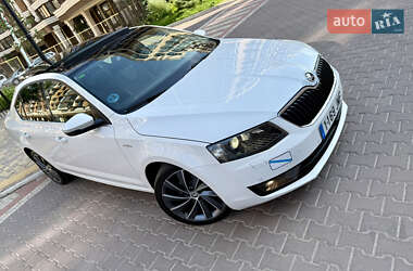 Лифтбек Skoda Octavia 2016 в 