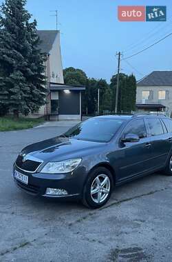 Универсал Skoda Octavia 2010 в Дубно