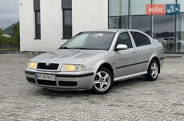 Ліфтбек Skoda Octavia 2002 в Хусті