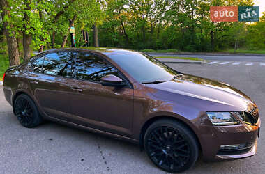 Лифтбек Skoda Octavia 2017 в 