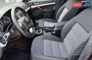 Универсал Skoda Octavia 2011 в 
