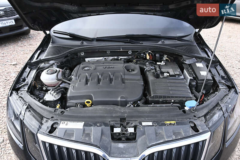Універсал Skoda Octavia 2019 в Ізюмі