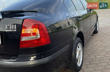 Лифтбек Skoda Octavia 2007 в 