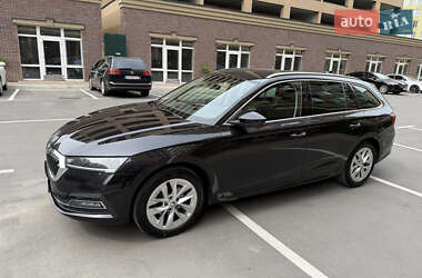 Універсал Skoda Octavia 2021 в 