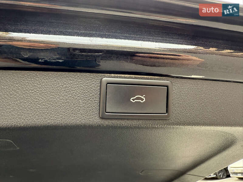 Универсал Skoda Octavia 2021 в Киеве