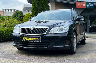 Универсал Skoda Octavia 2010 в 