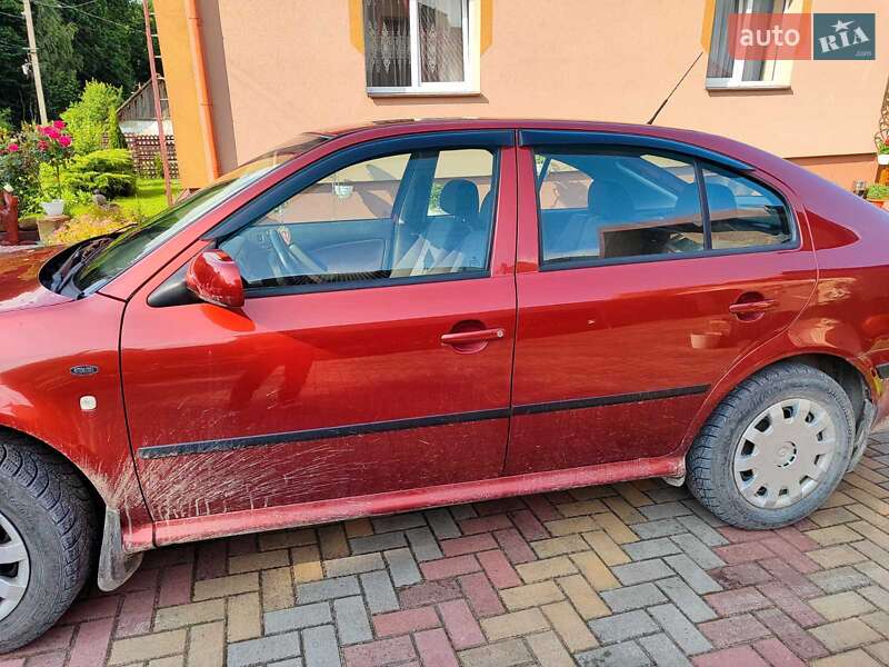 Лифтбек Skoda Octavia 2001 в Львове