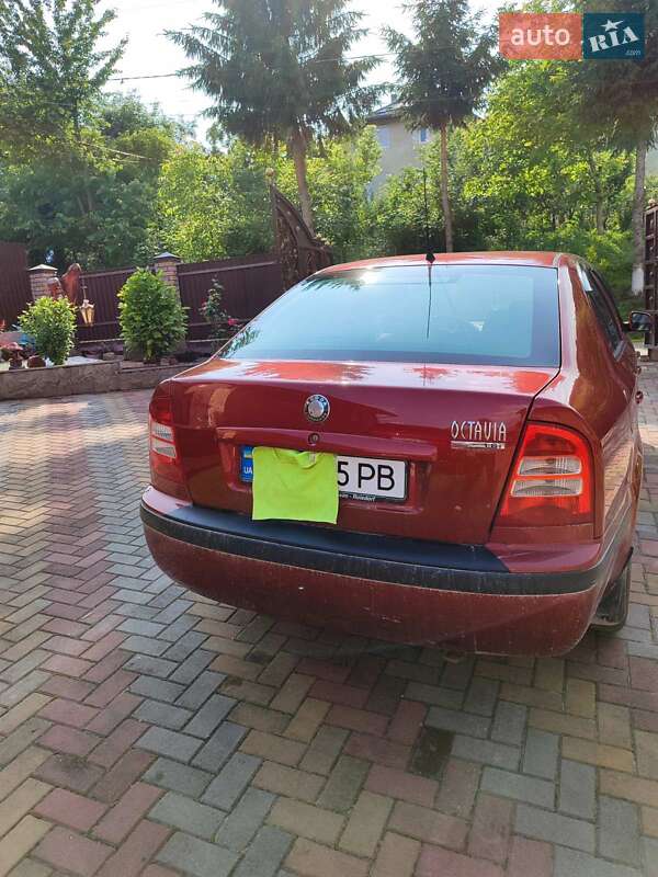 Лифтбек Skoda Octavia 2001 в Львове