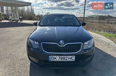 Универсал Skoda Octavia 2014 в Ровно