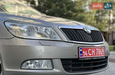 Универсал Skoda Octavia 2012 в 