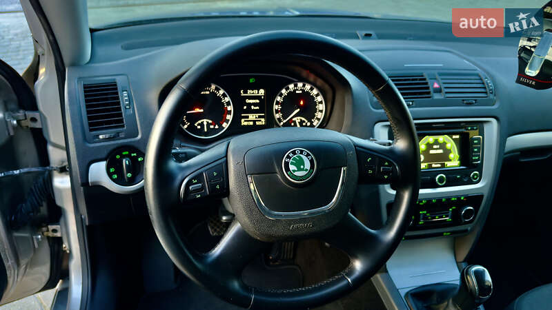 Універсал Skoda Octavia 2013 в Шепетівці