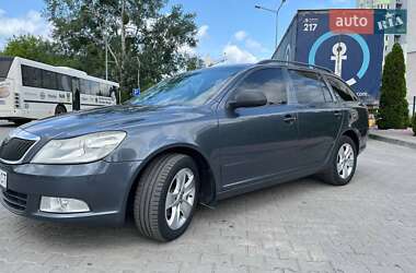 Универсал Skoda Octavia 2009 в 