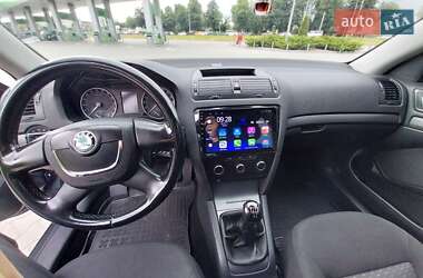 Универсал Skoda Octavia 2009 в 