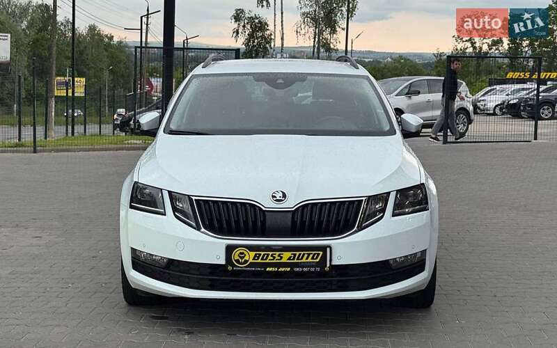Універсал Skoda Octavia 2019 в Чернівцях