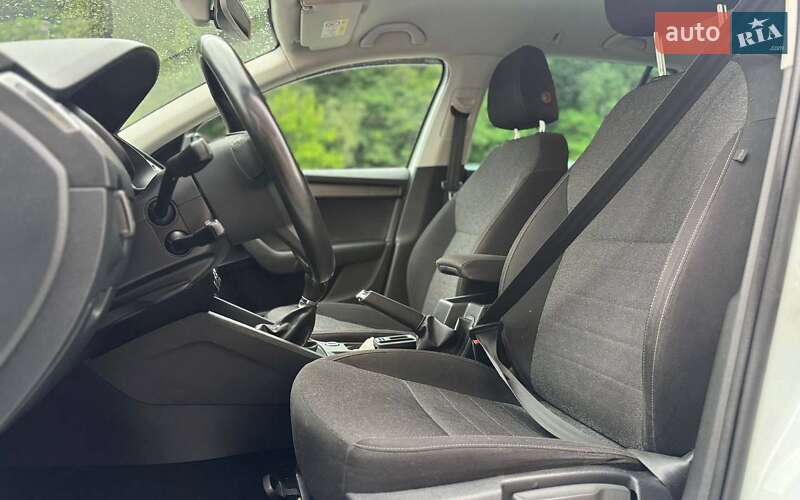 Універсал Skoda Octavia 2019 в Чернівцях